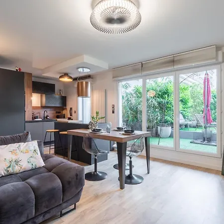 Appartement Le Globe-trotter - Proche Du Metro Gare De Vaise Lyon